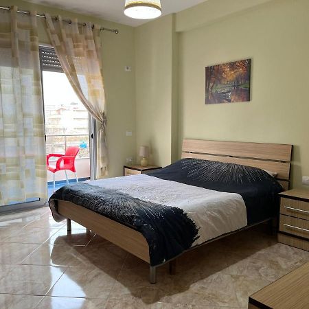 Lungomare Vlore Con Garage Privato Kültér fotó
